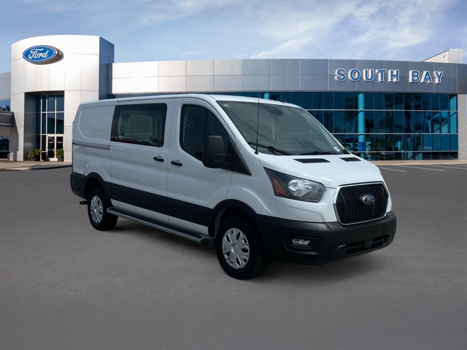 2025 Ford Transit Cargo Van T-250 130" Low Rf 9070 GVWR RWD