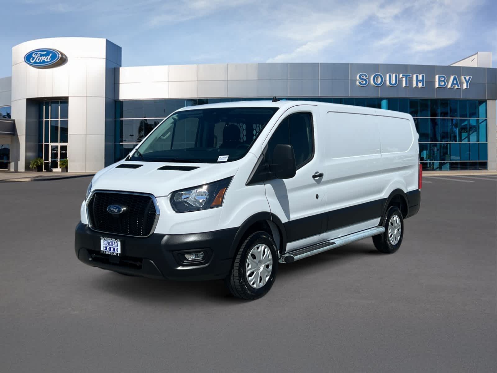 2025 Ford Transit Cargo Van T-250 130" Low Rf 9070 GVWR RWD