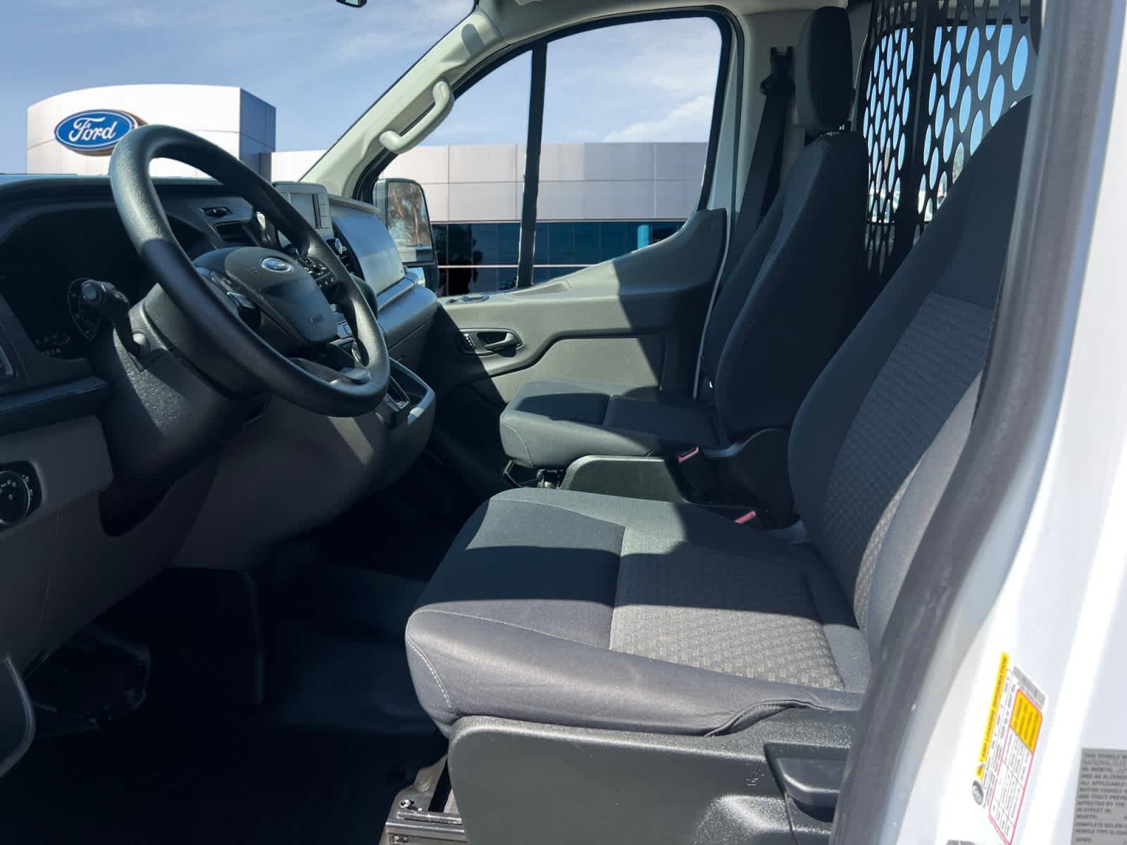 2025 Ford Transit Cargo Van T-250 130" Low Rf 9070 GVWR RWD