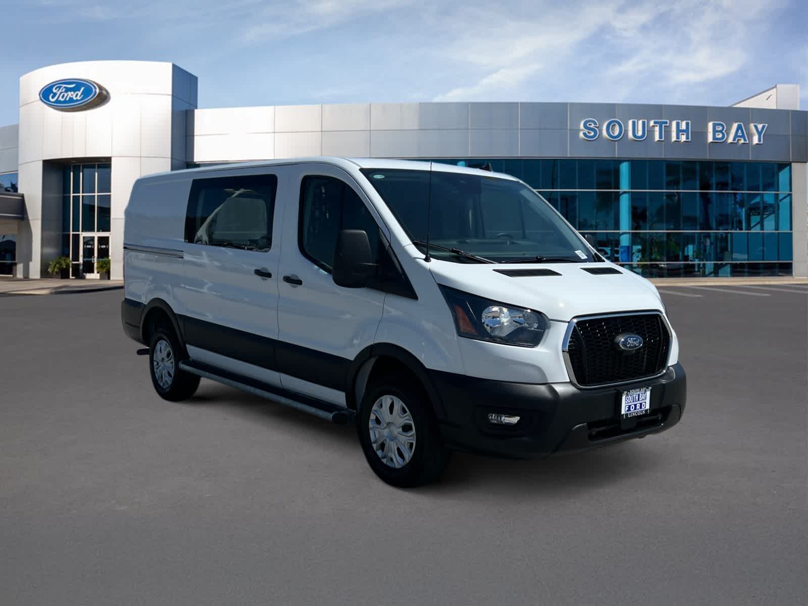2025 Ford Transit Cargo Van T-250 130" Low Rf 9070 GVWR RWD