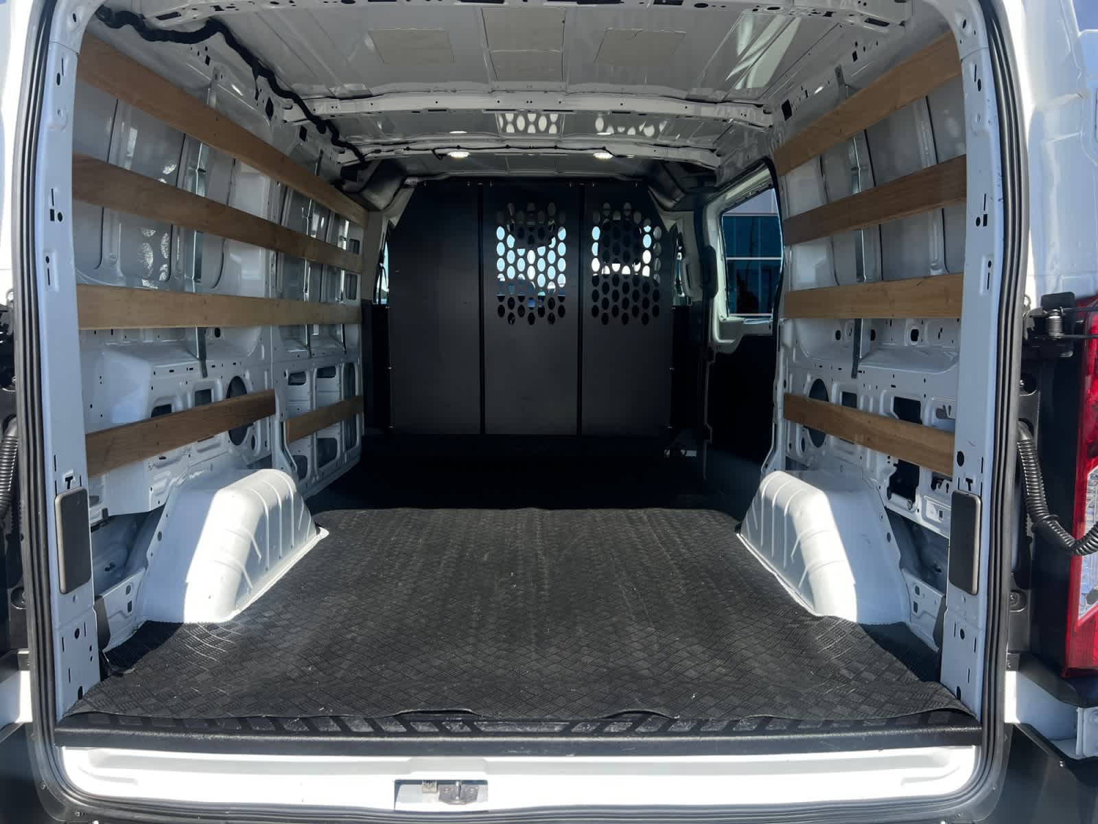 2025 Ford Transit Cargo Van T-250 130" Low Rf 9070 GVWR RWD
