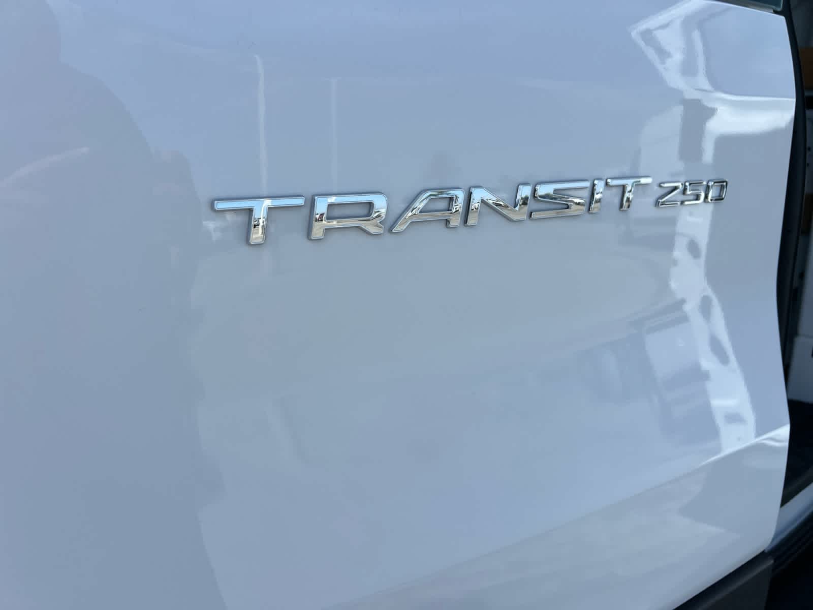 2025 Ford Transit Cargo Van T-250 130" Low Rf 9070 GVWR RWD
