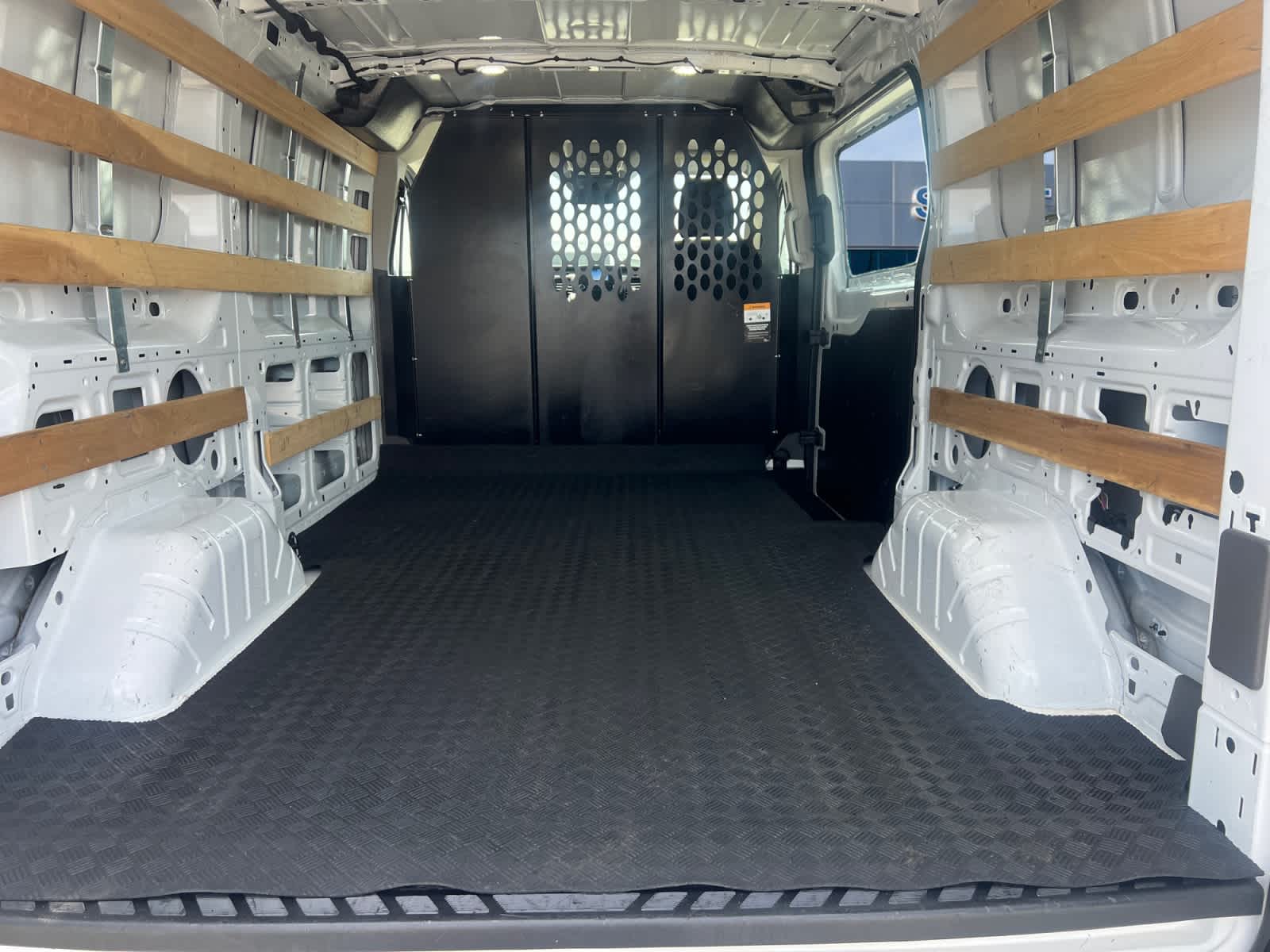 2025 Ford Transit Cargo Van T-250 130" Low Rf 9070 GVWR RWD