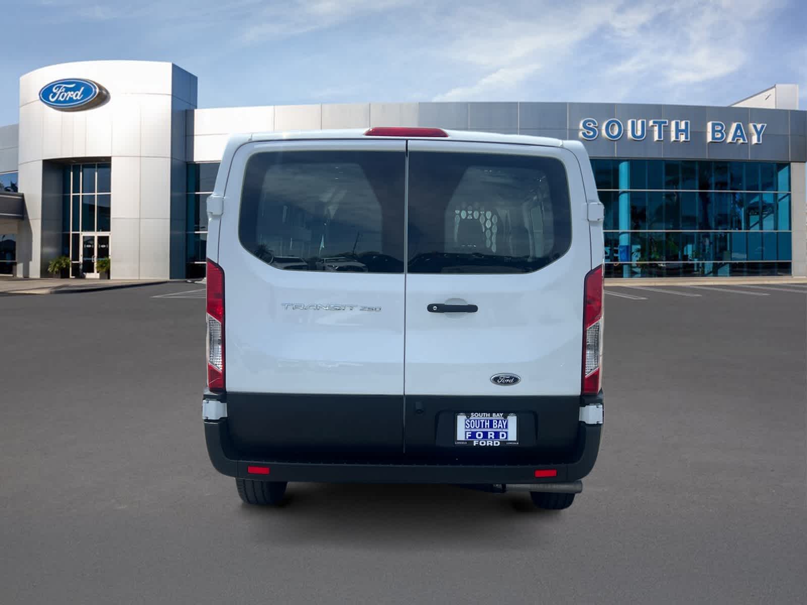 2025 Ford Transit Cargo Van T-250 130" Low Rf 9070 GVWR RWD