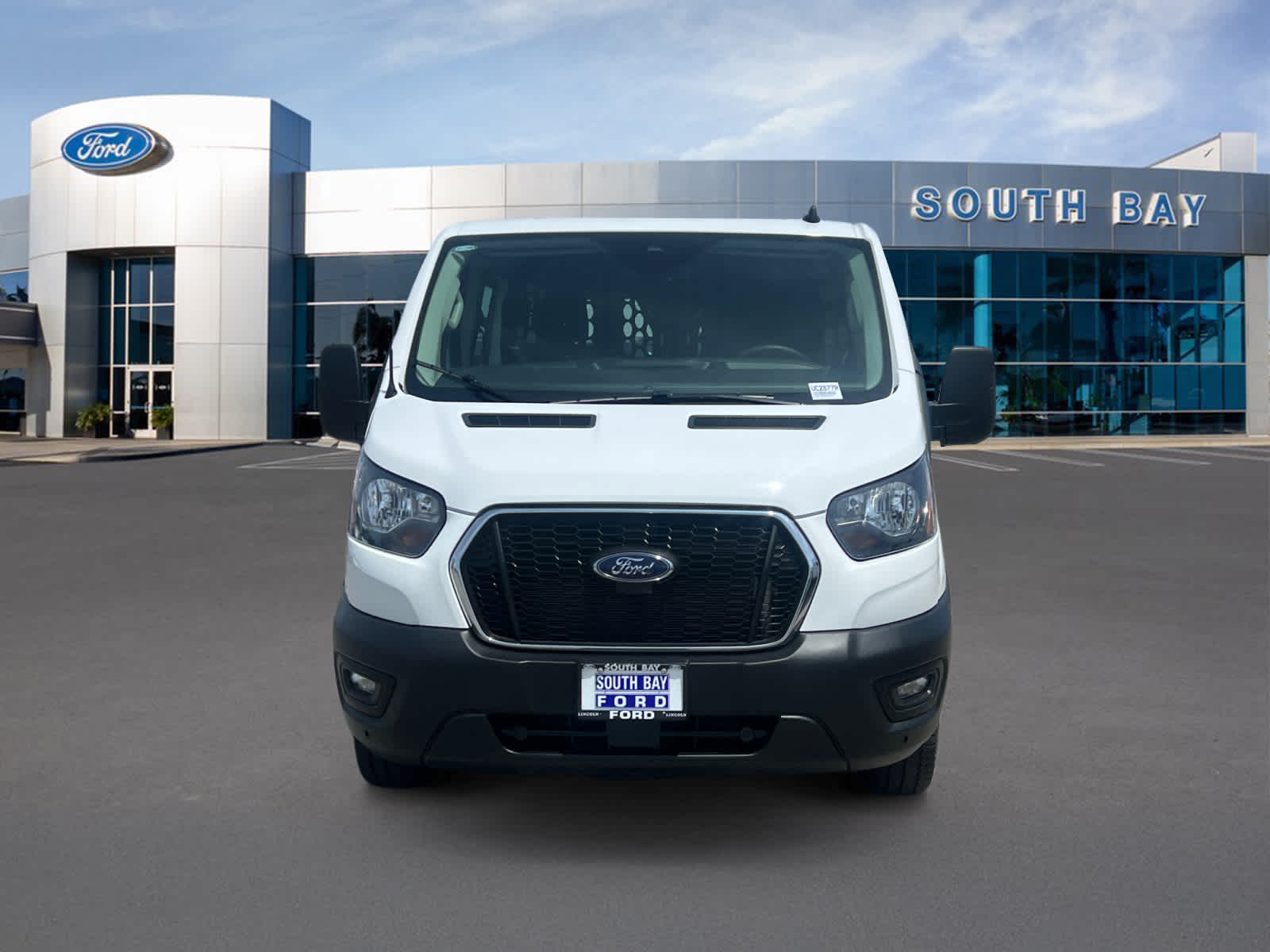 2025 Ford Transit Cargo Van T-250 130" Low Rf 9070 GVWR RWD