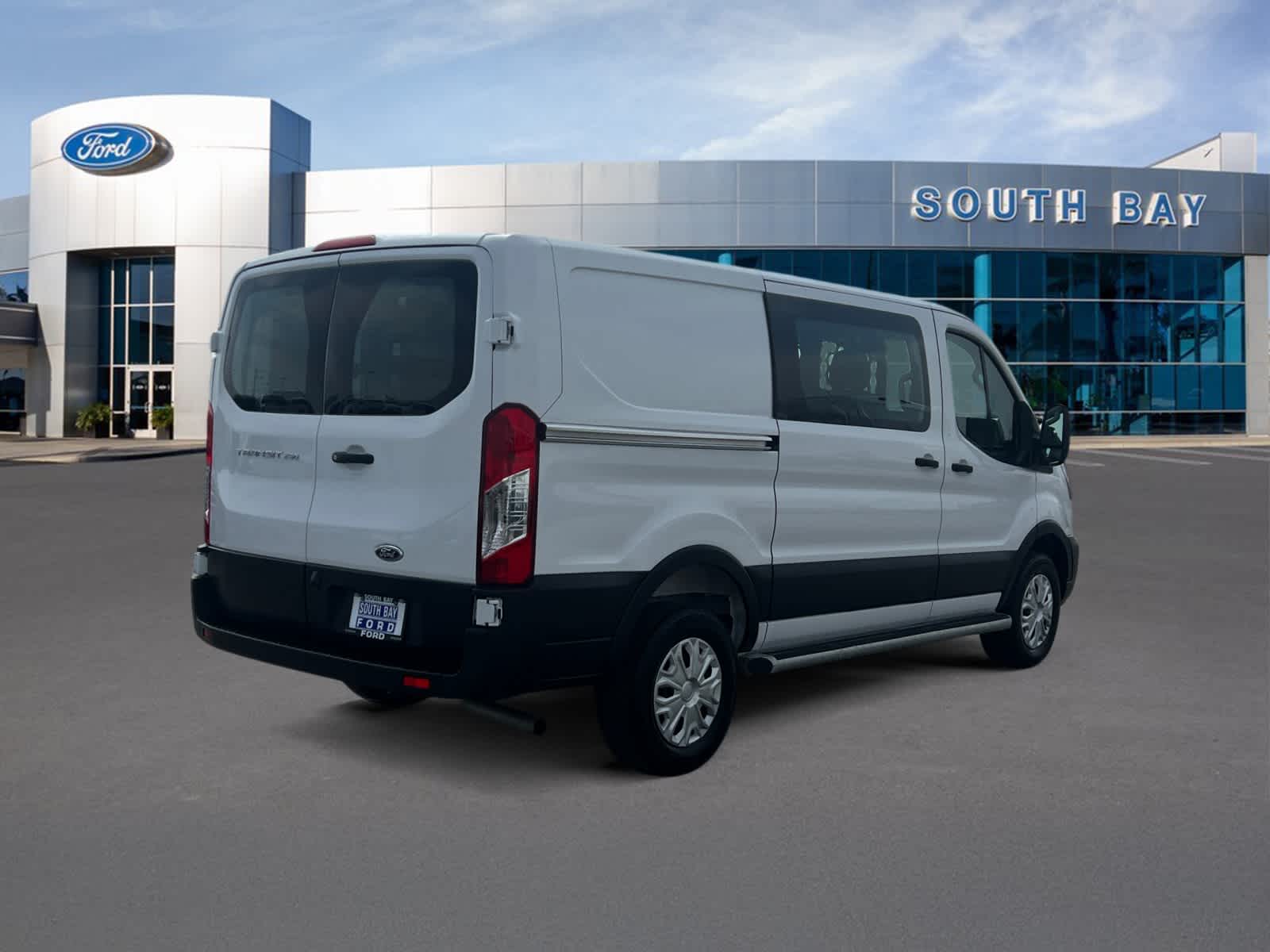 2025 Ford Transit Cargo Van T-250 130" Low Rf 9070 GVWR RWD
