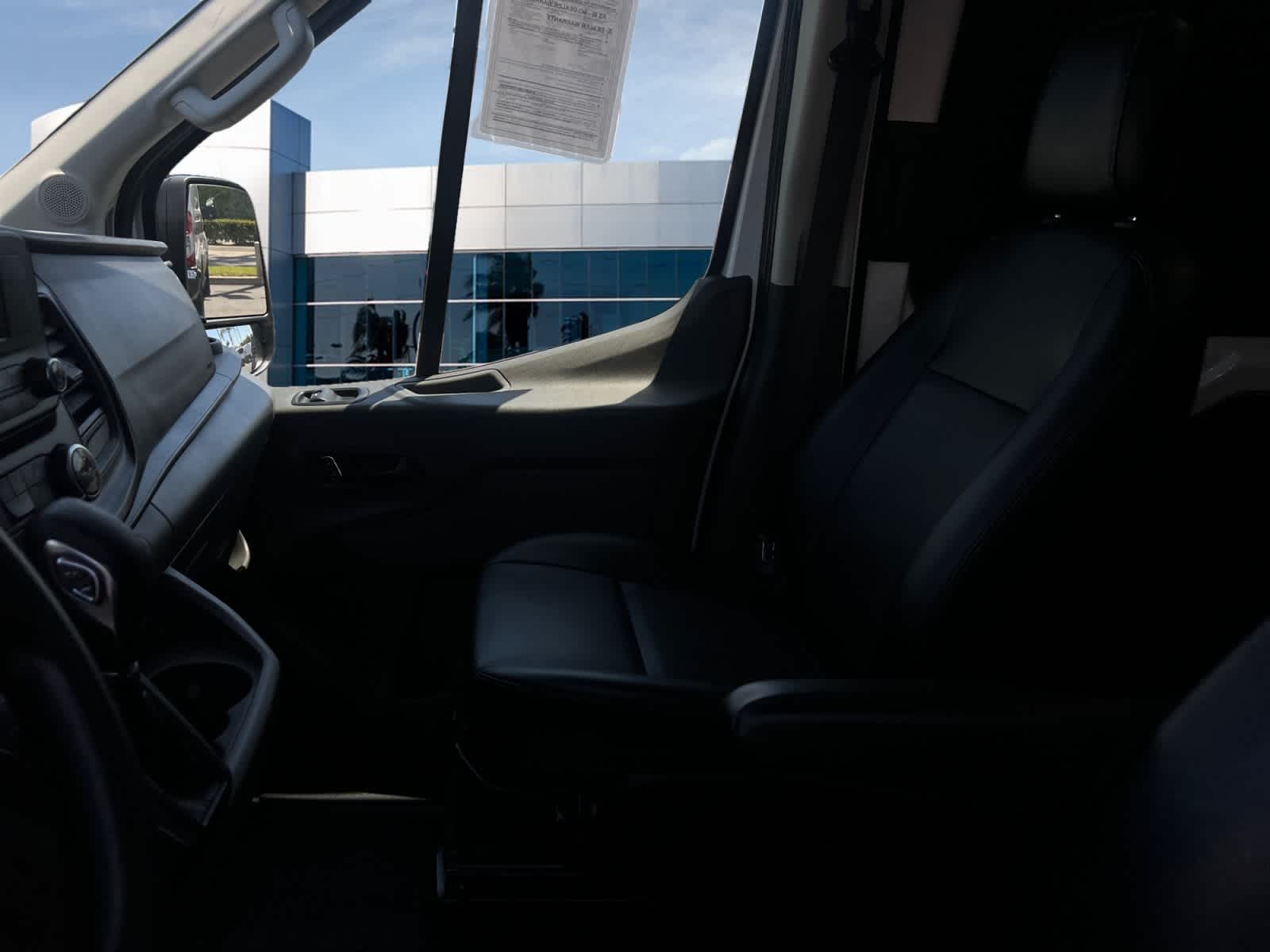 2023 Ford Transit Cargo Van T-250 130" Med Rf 9070 GVWR AWD