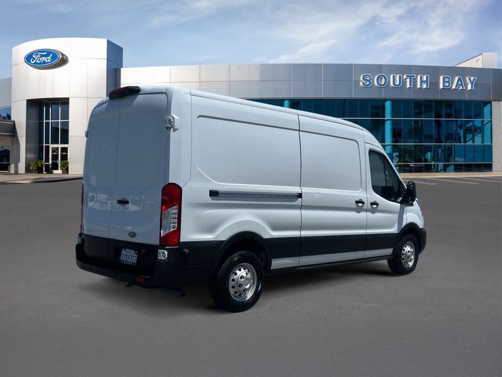 2020 Ford Transit Cargo Van T-350 130" Med Rf 9500 GVWR RWD