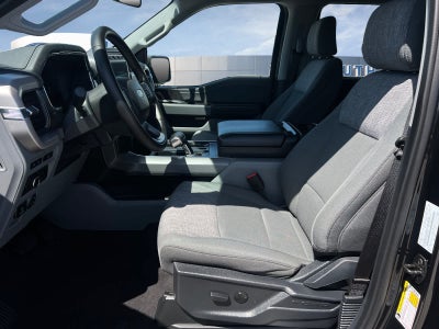 2023 Ford F-150 Lightning XLT