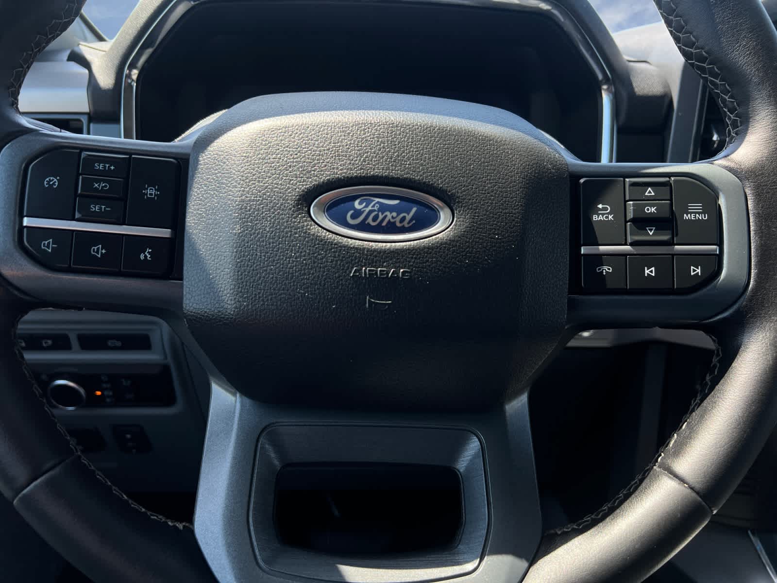 2023 Ford F-150 Lightning XLT