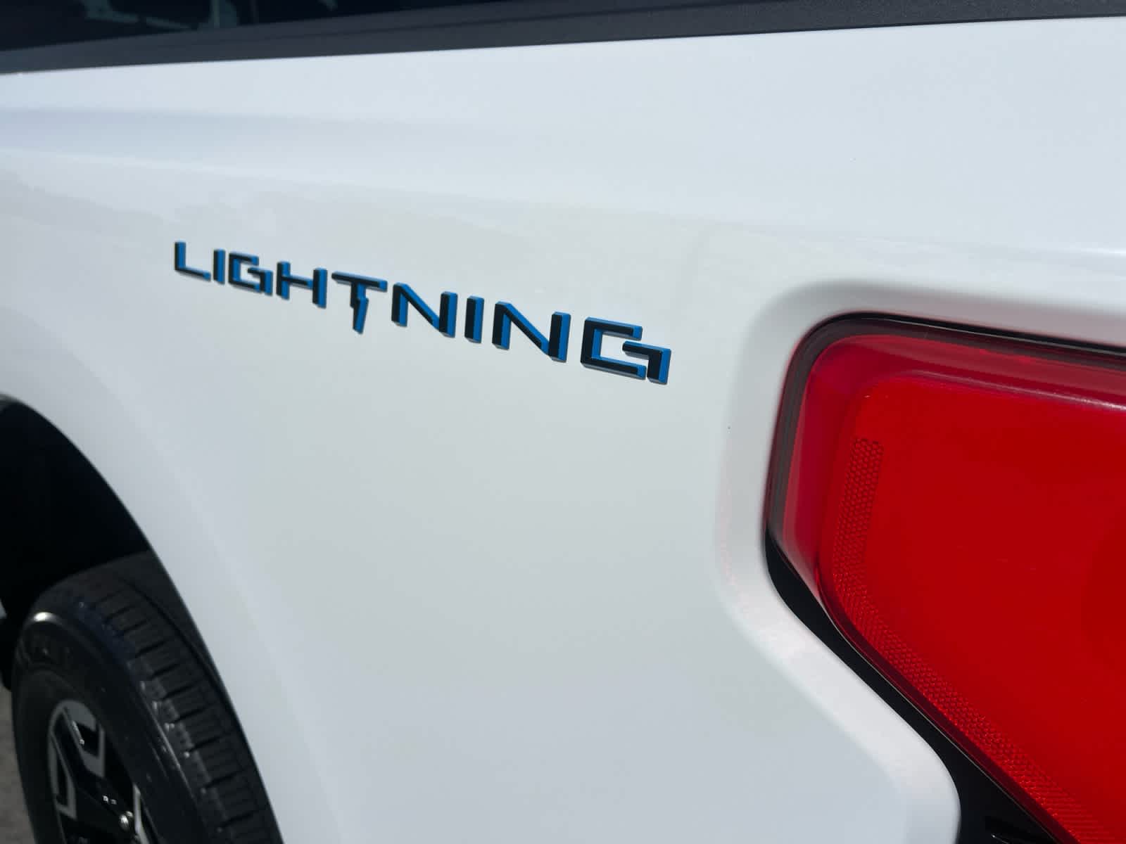 2022 Ford F-150 Lightning Pro