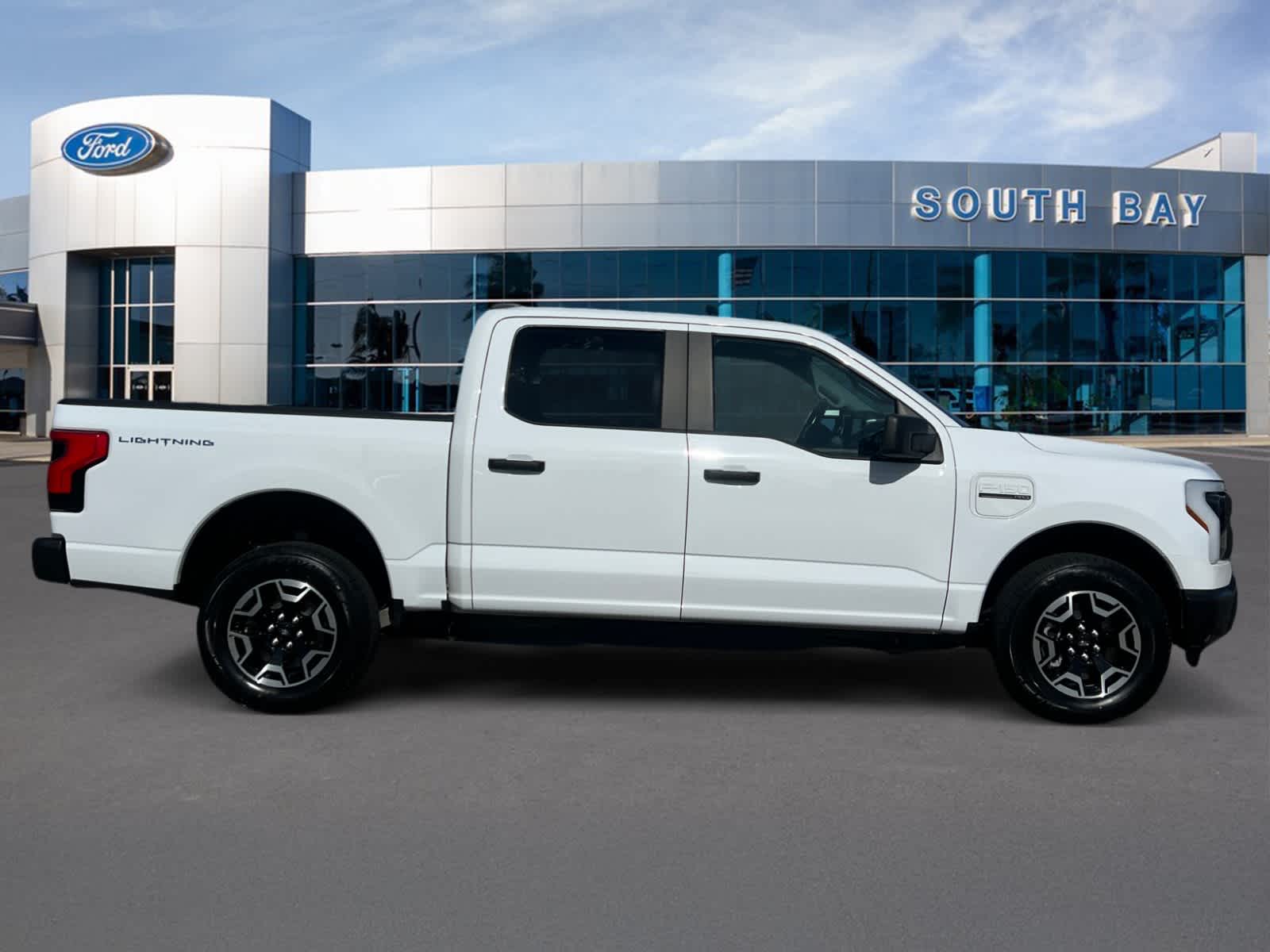 2022 Ford F-150 Lightning Pro