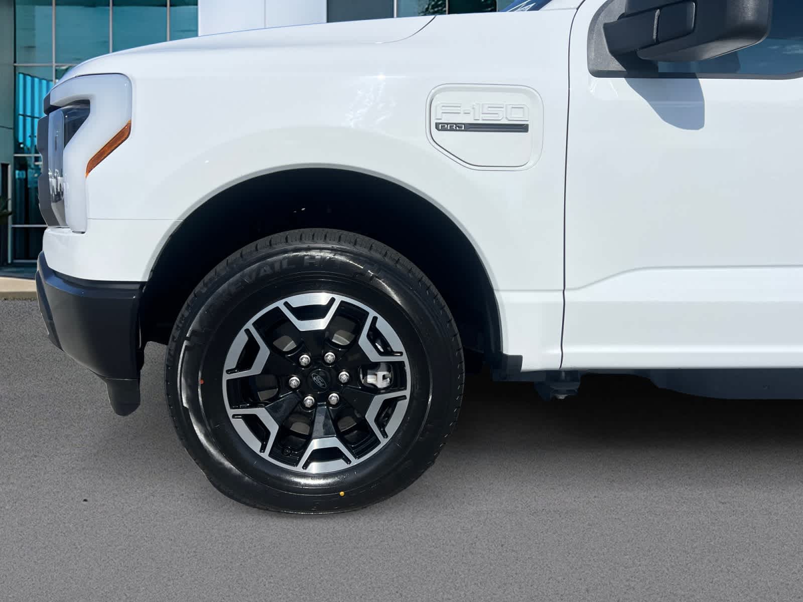 2022 Ford F-150 Lightning Pro