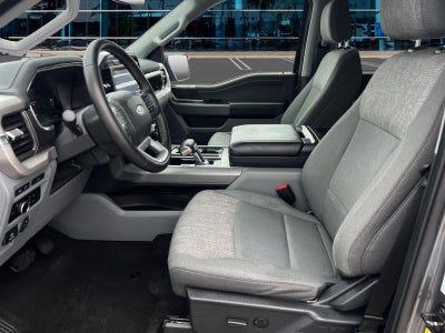 2023 Ford F-150 Lightning XLT