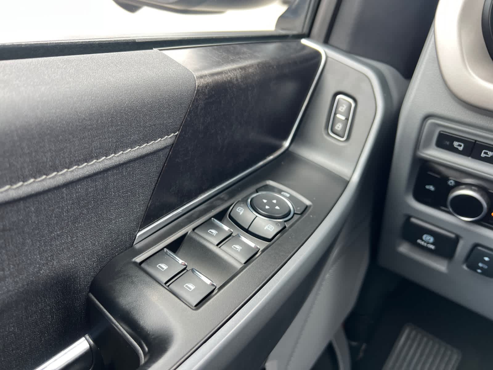 2023 Ford F-150 Lightning XLT