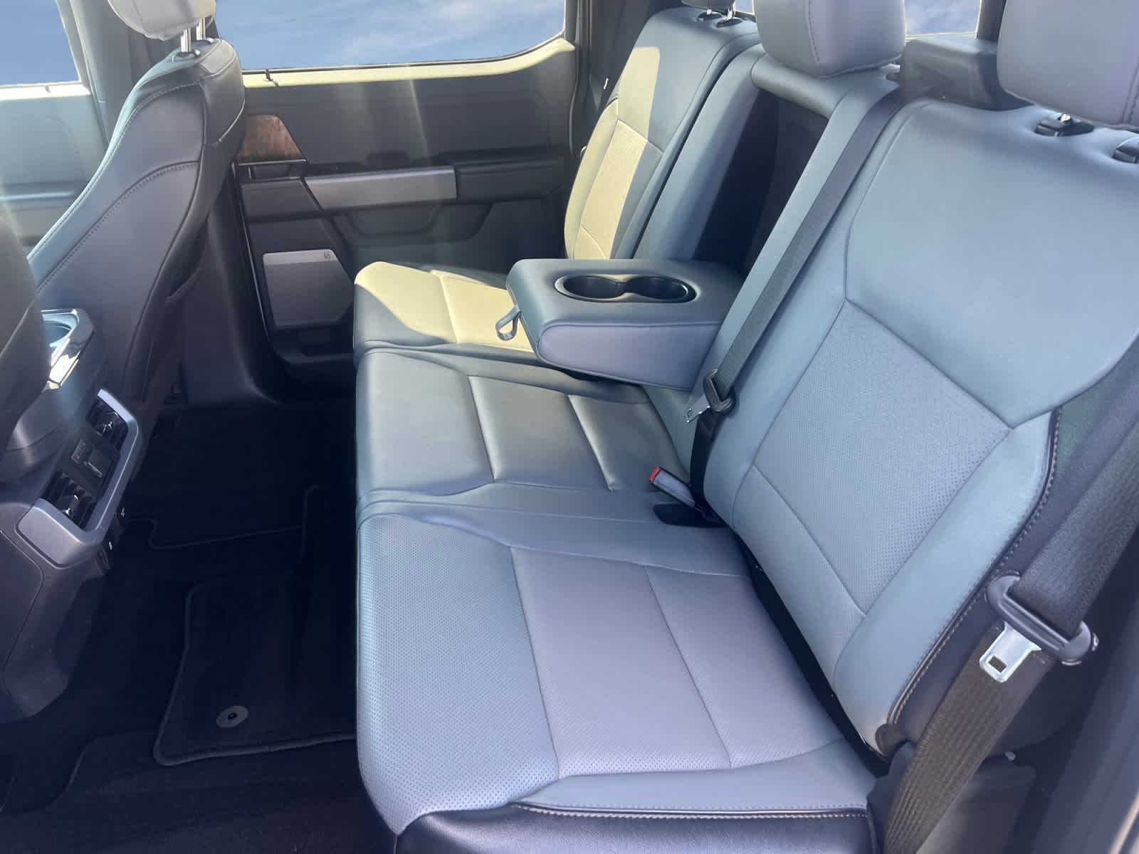 2023 Ford F-150 Lightning LARIAT