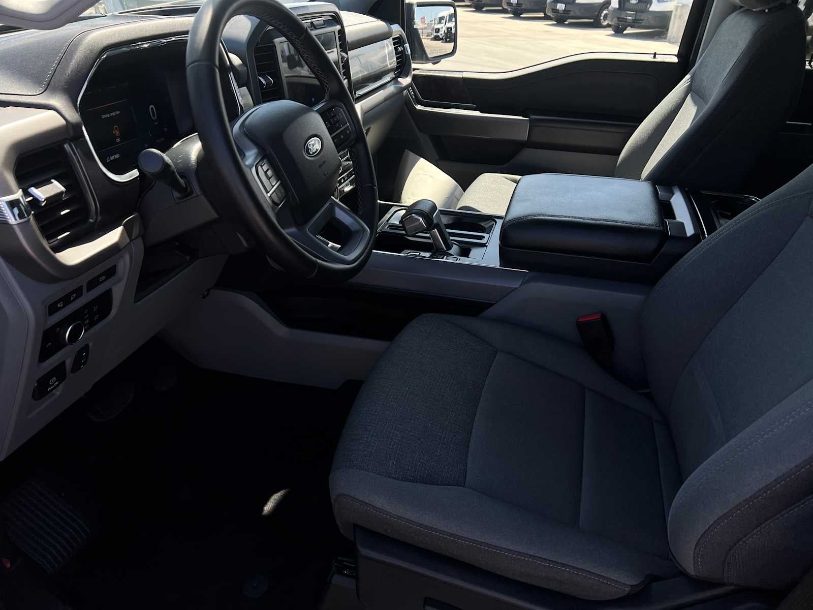2024 Ford F-150 Lightning XLT