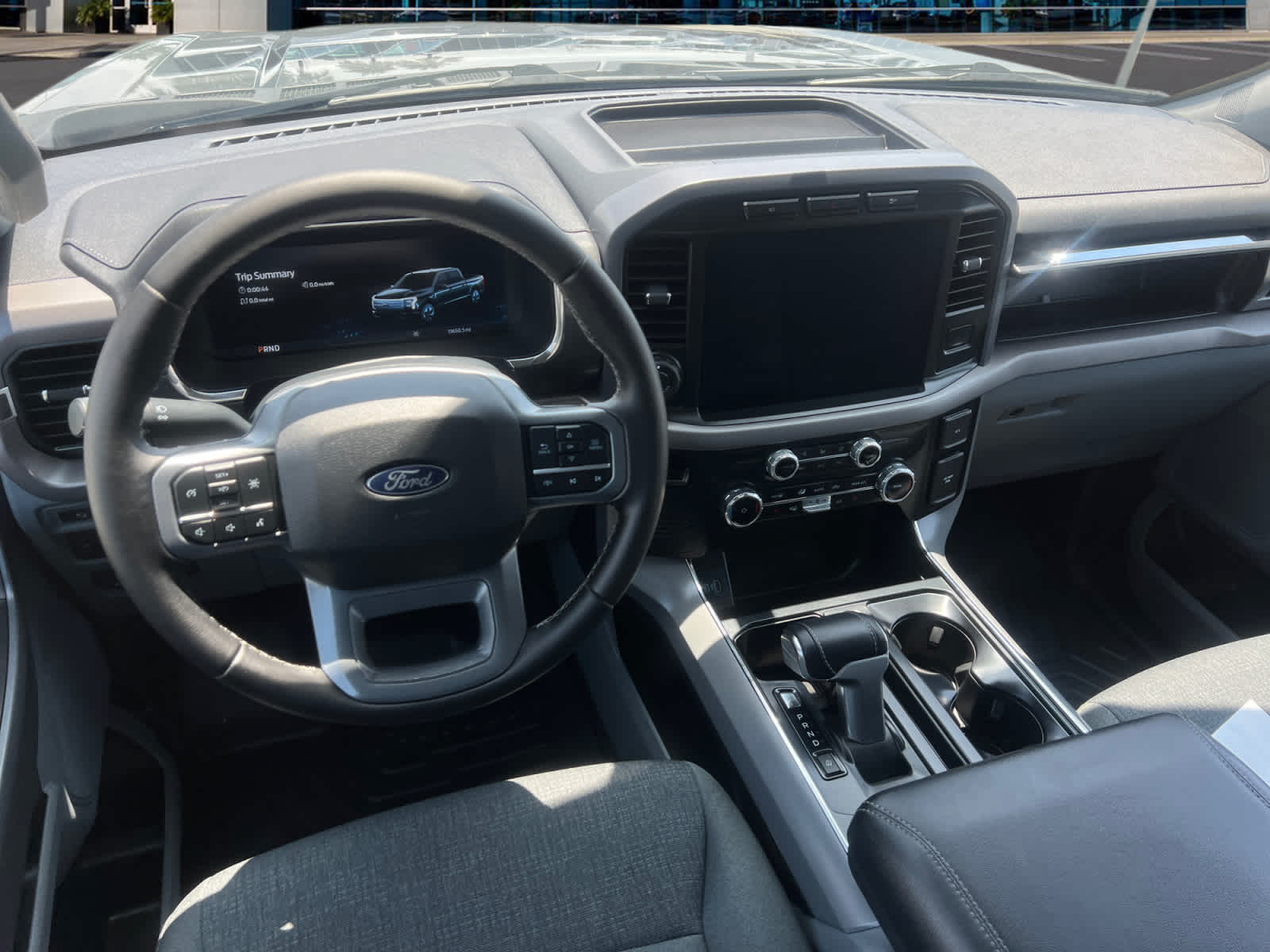 2024 Ford F-150 Lightning XLT