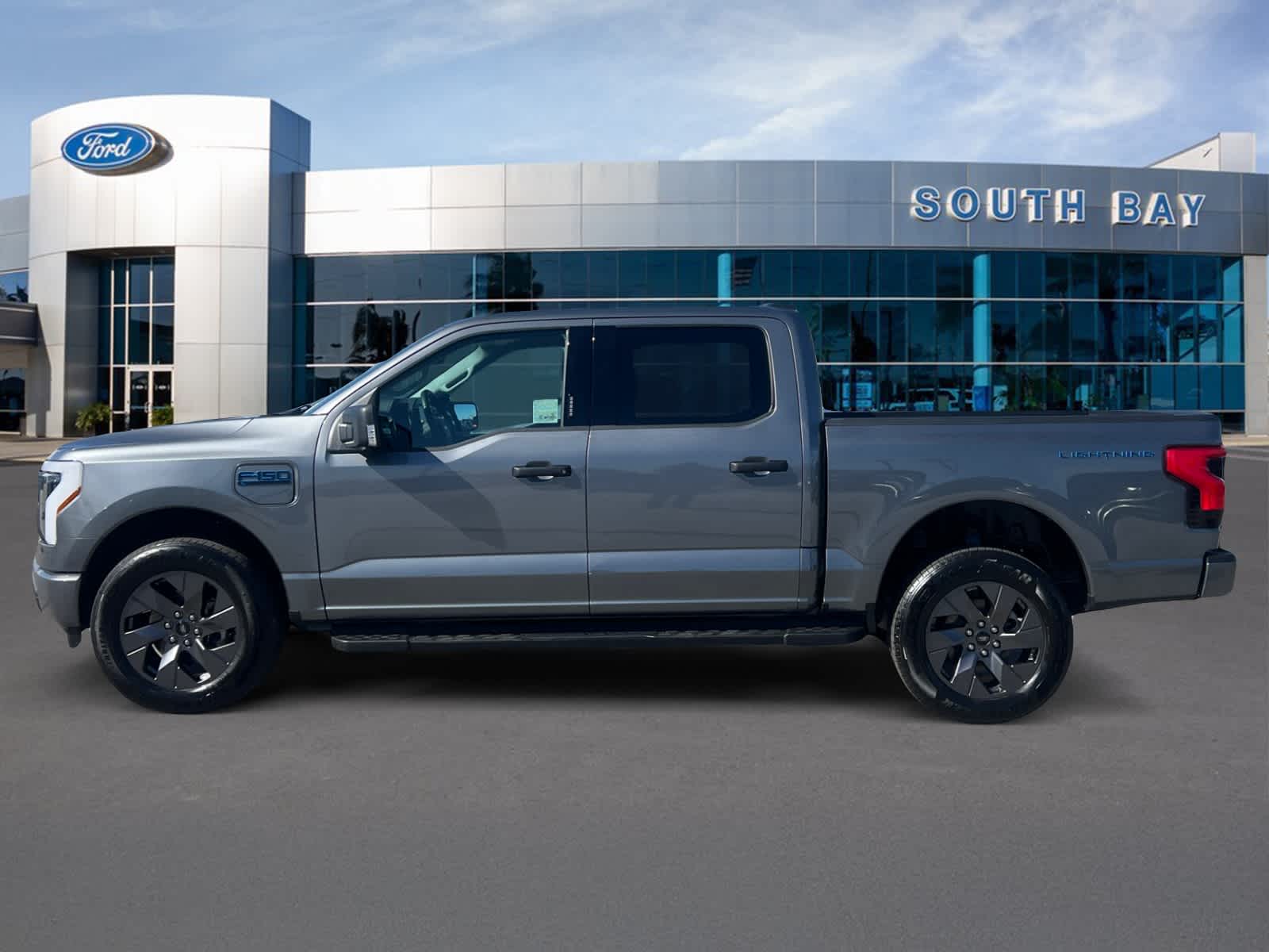 Used 2024 Ford F-150 Lightning XLT with VIN 1FTVW3LK4RWG23666 for sale in Hawthorne, CA