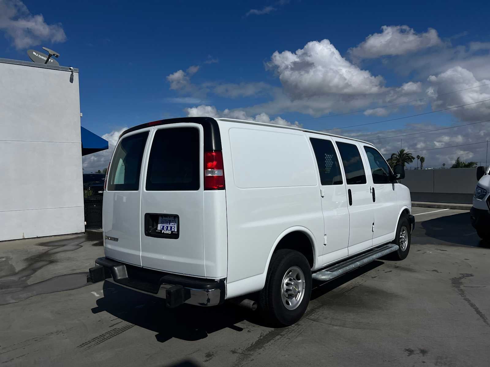 2024 Chevrolet Express Work Van