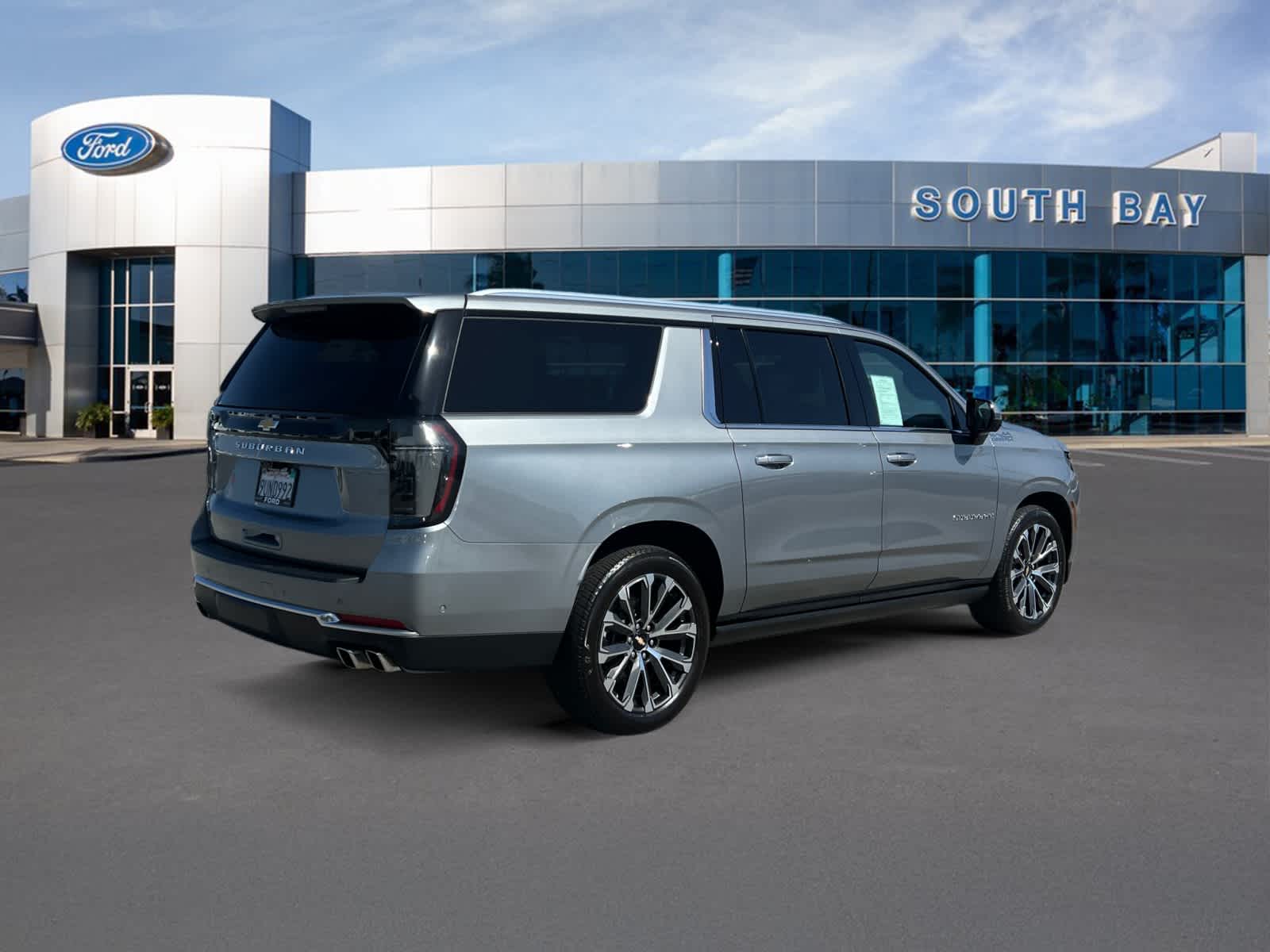 2025 Chevrolet Suburban High Country