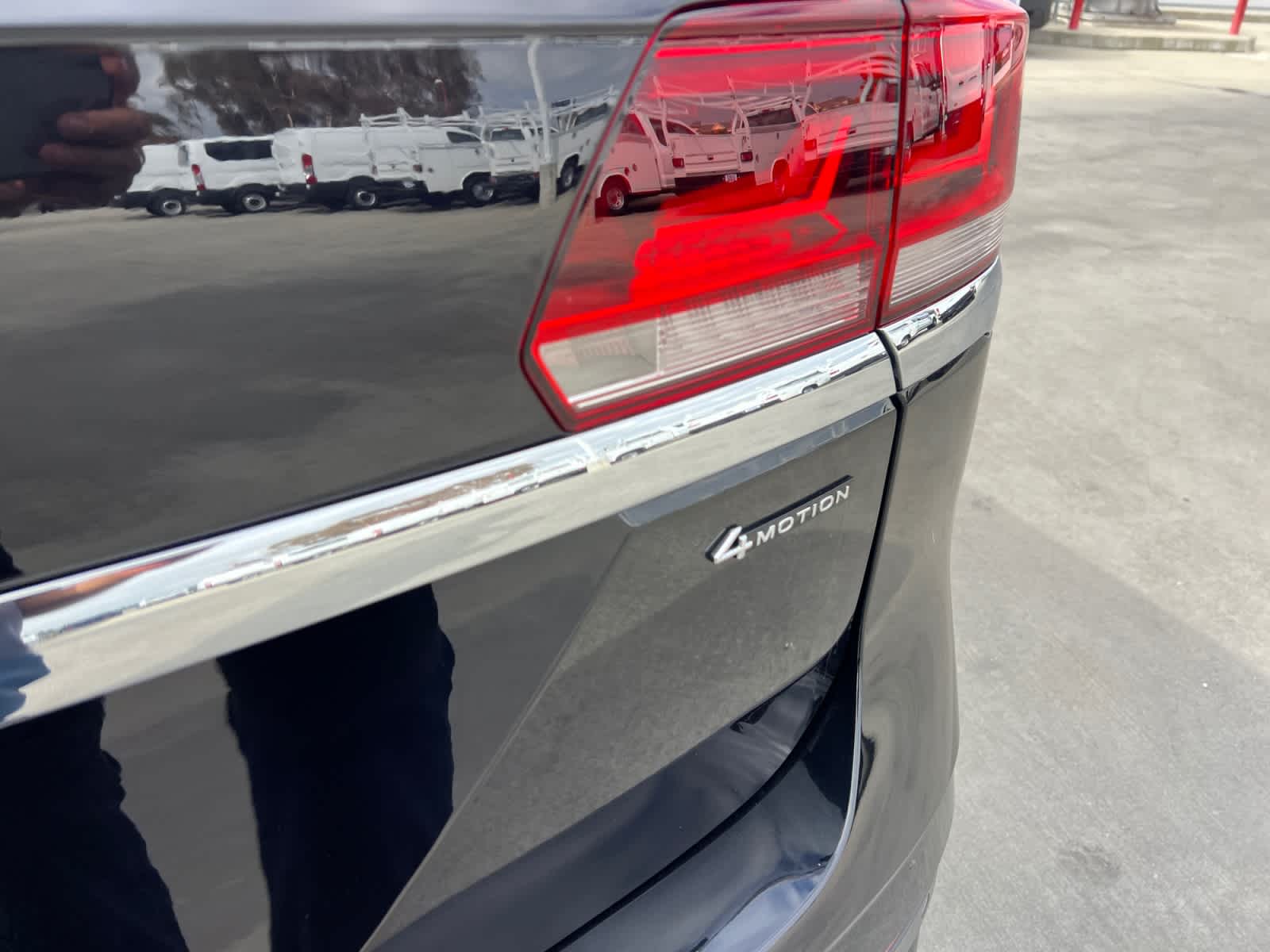 2023 Volkswagen Atlas 3.6L V6 SEL