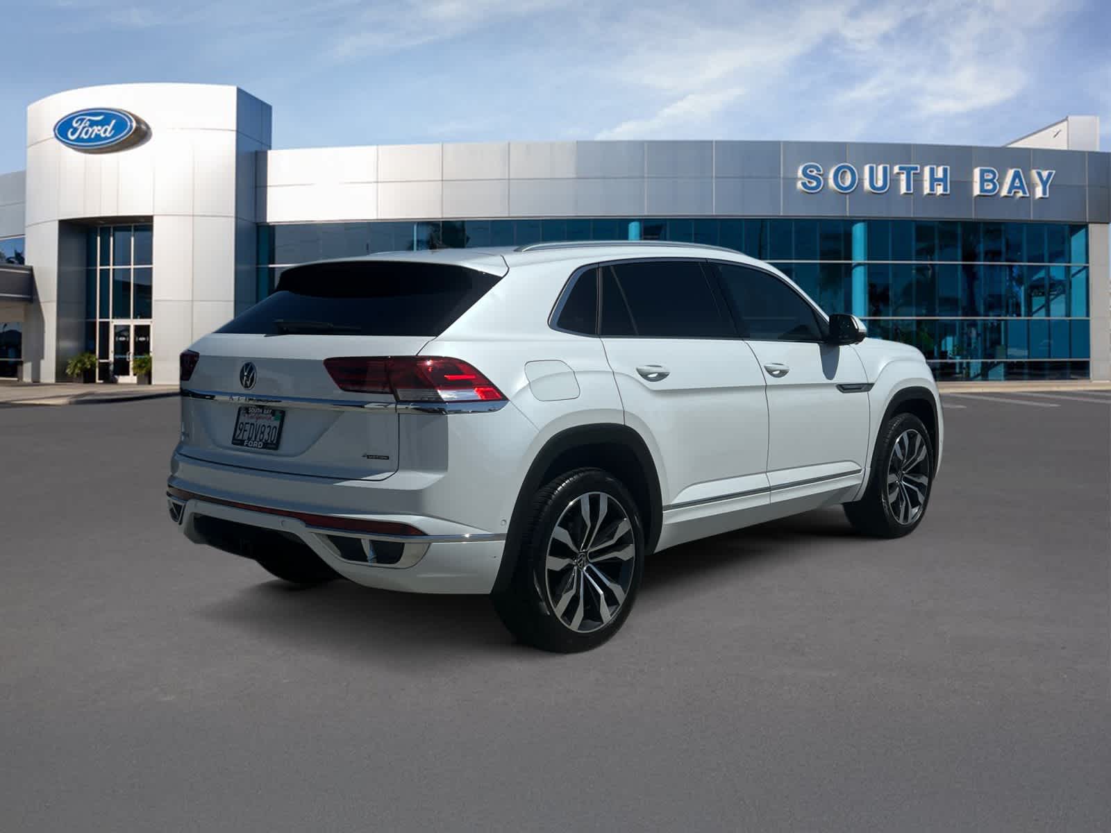 2023 Volkswagen Atlas Cross Sport 3.6L V6 SEL Premium R-Line