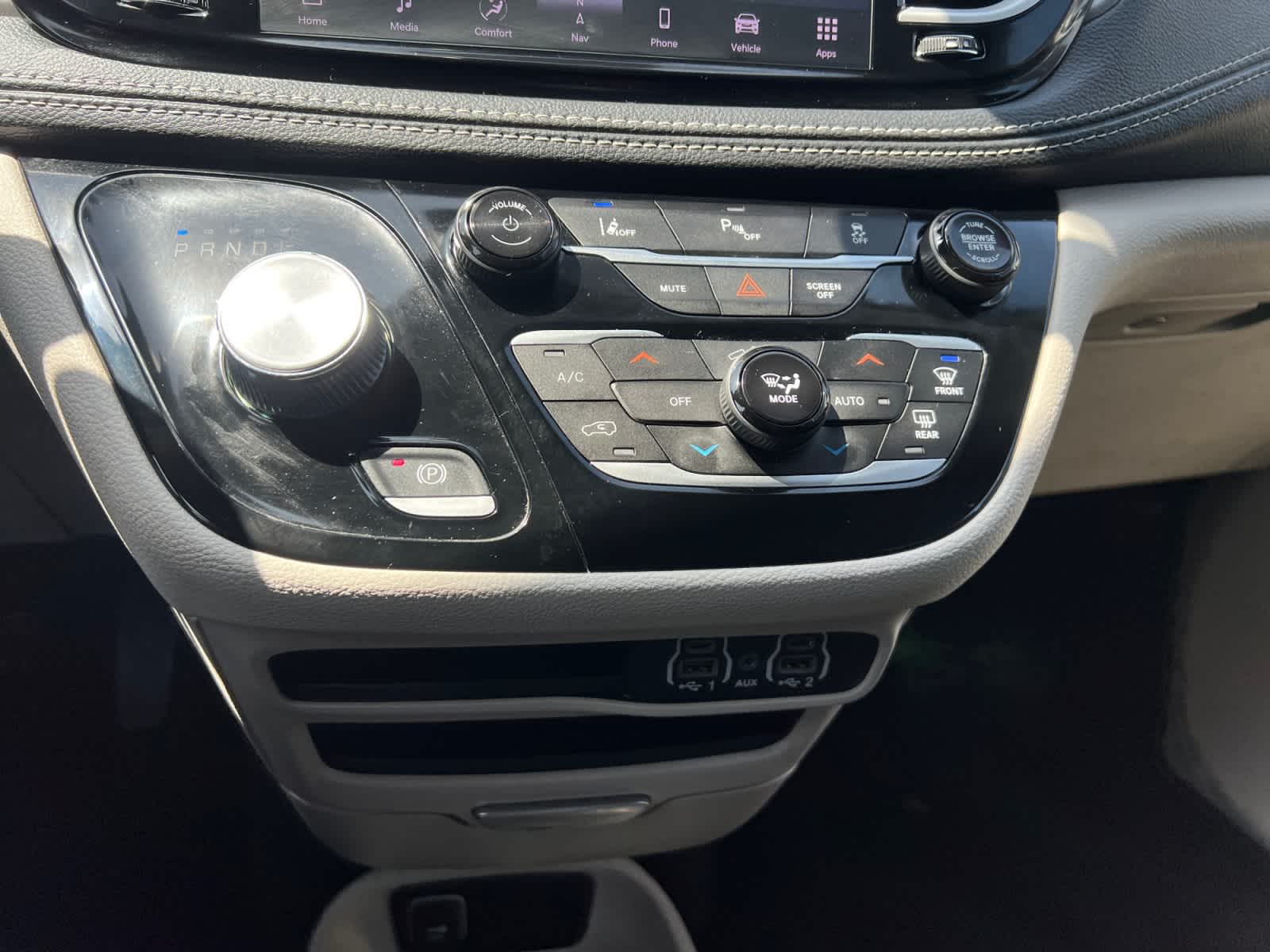 2024 Chrysler Pacifica Hybrid Select