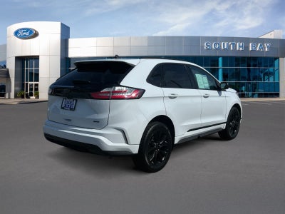 2023 Ford Edge SE