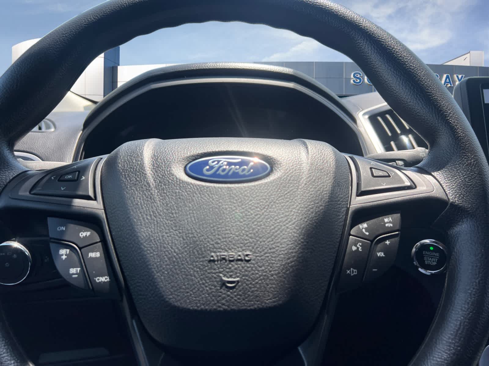 2024 Ford Edge SE