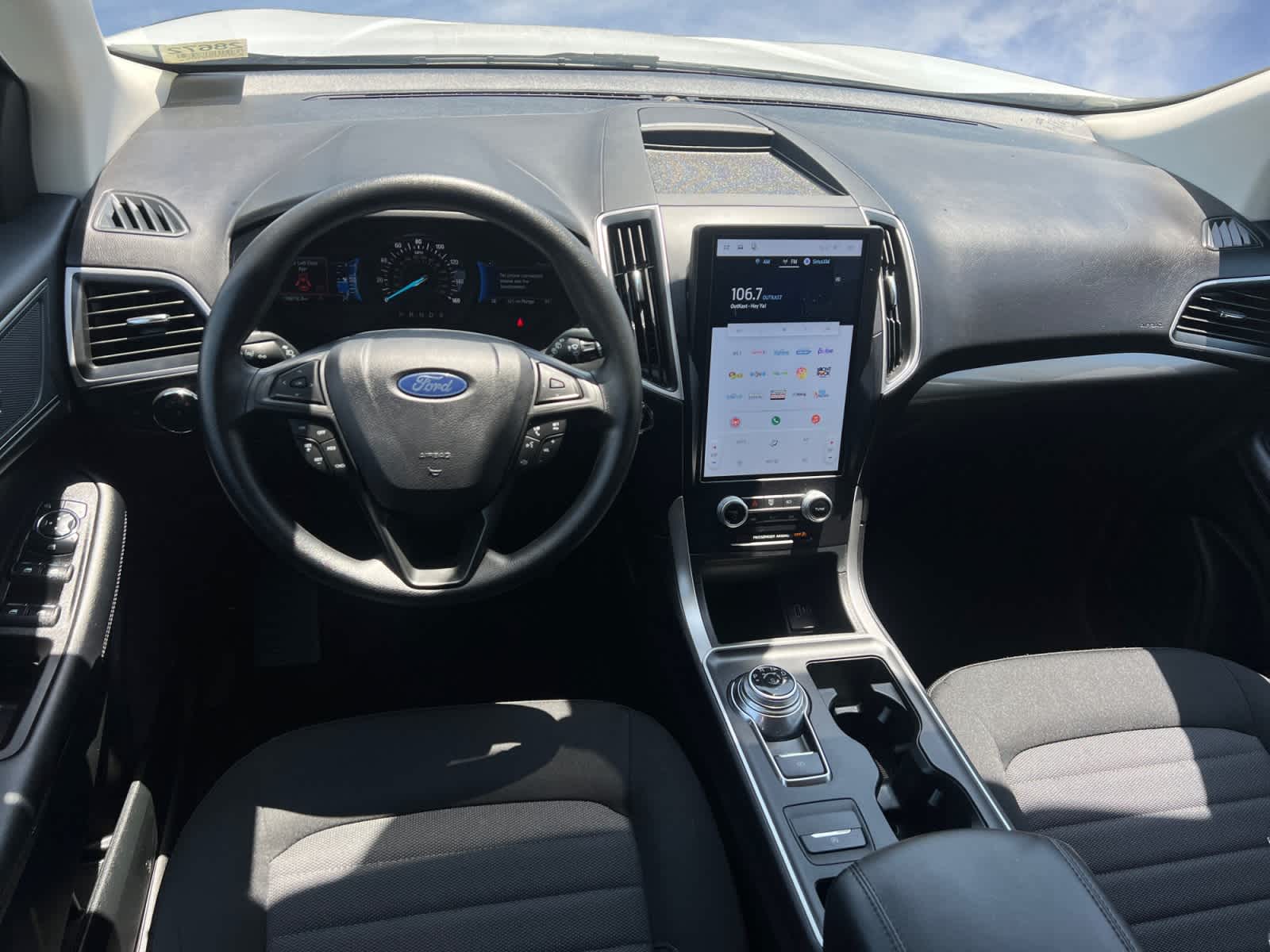 2024 Ford Edge SE
