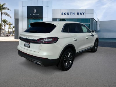 2022 Lincoln Nautilus Standard