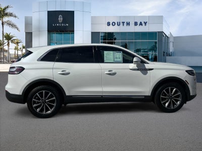 2022 Lincoln Nautilus Standard