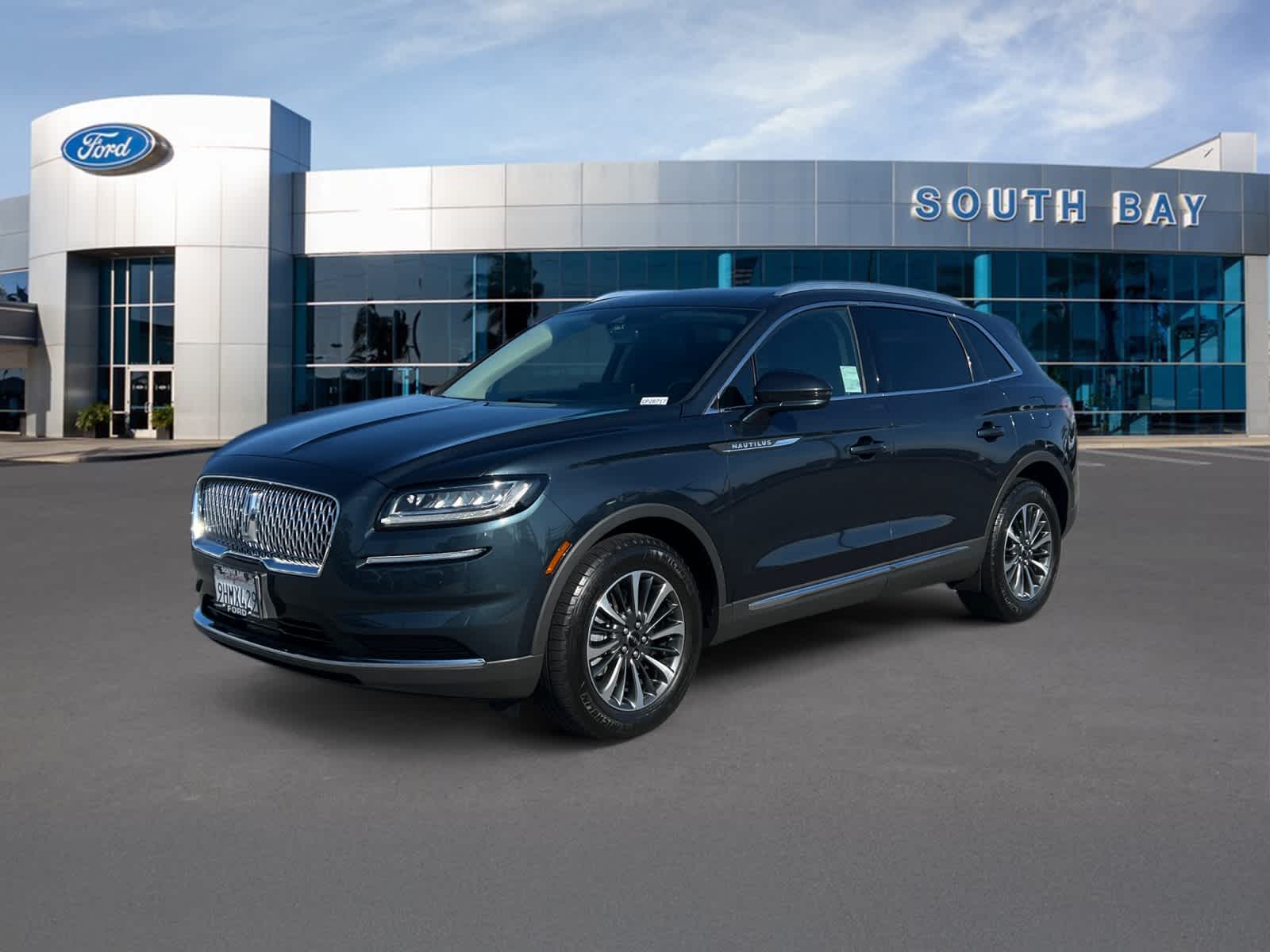 2023 Lincoln Nautilus Standard