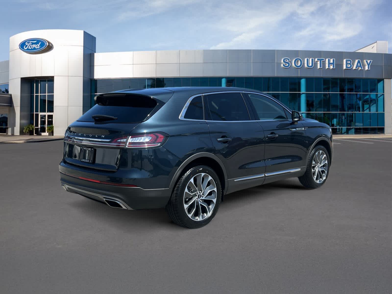 2023 Lincoln Nautilus Reserve