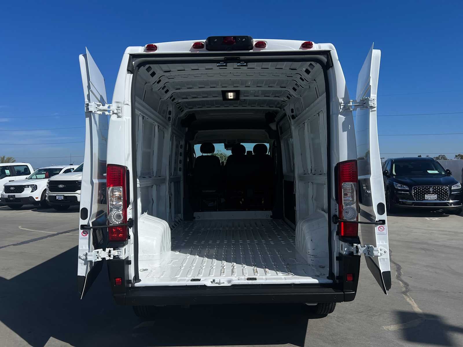 2024 RAM ProMaster Tradesman