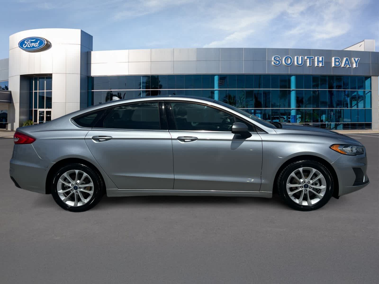 2020 Ford Fusion Hybrid SE