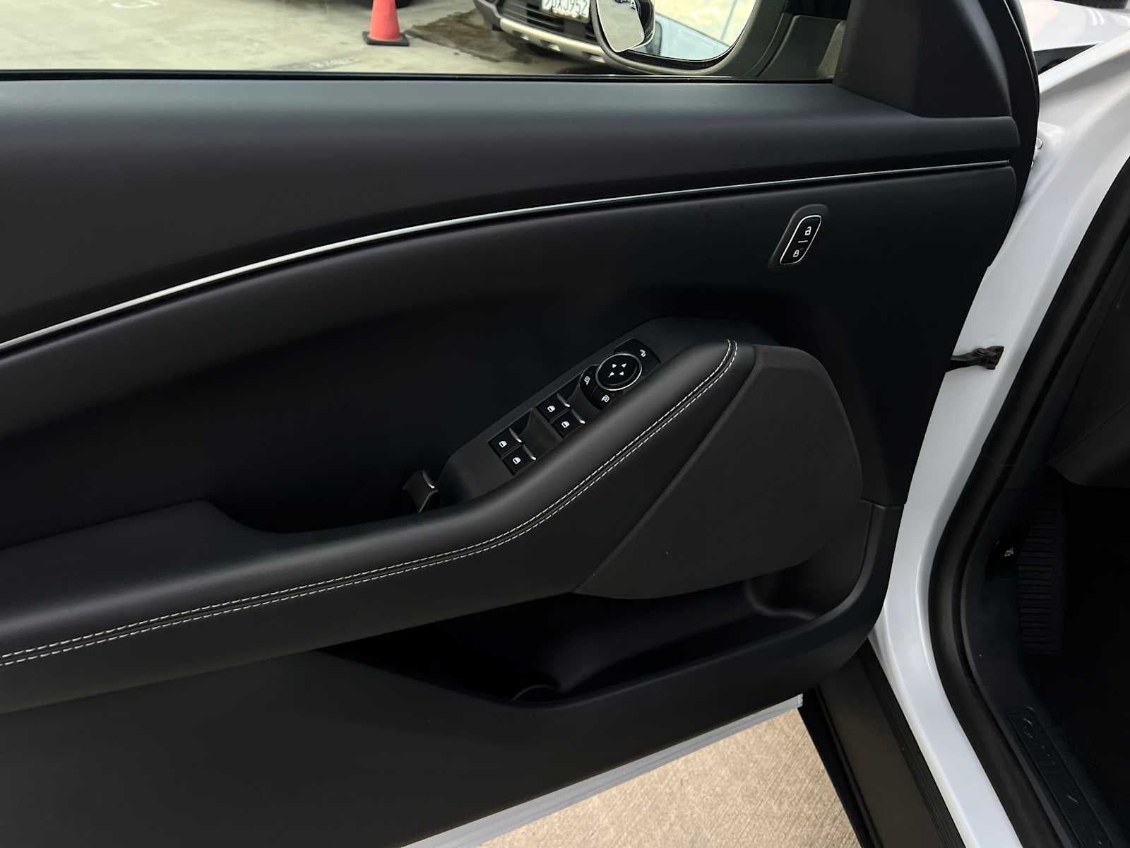 2023 Ford Mustang Mach-E Select