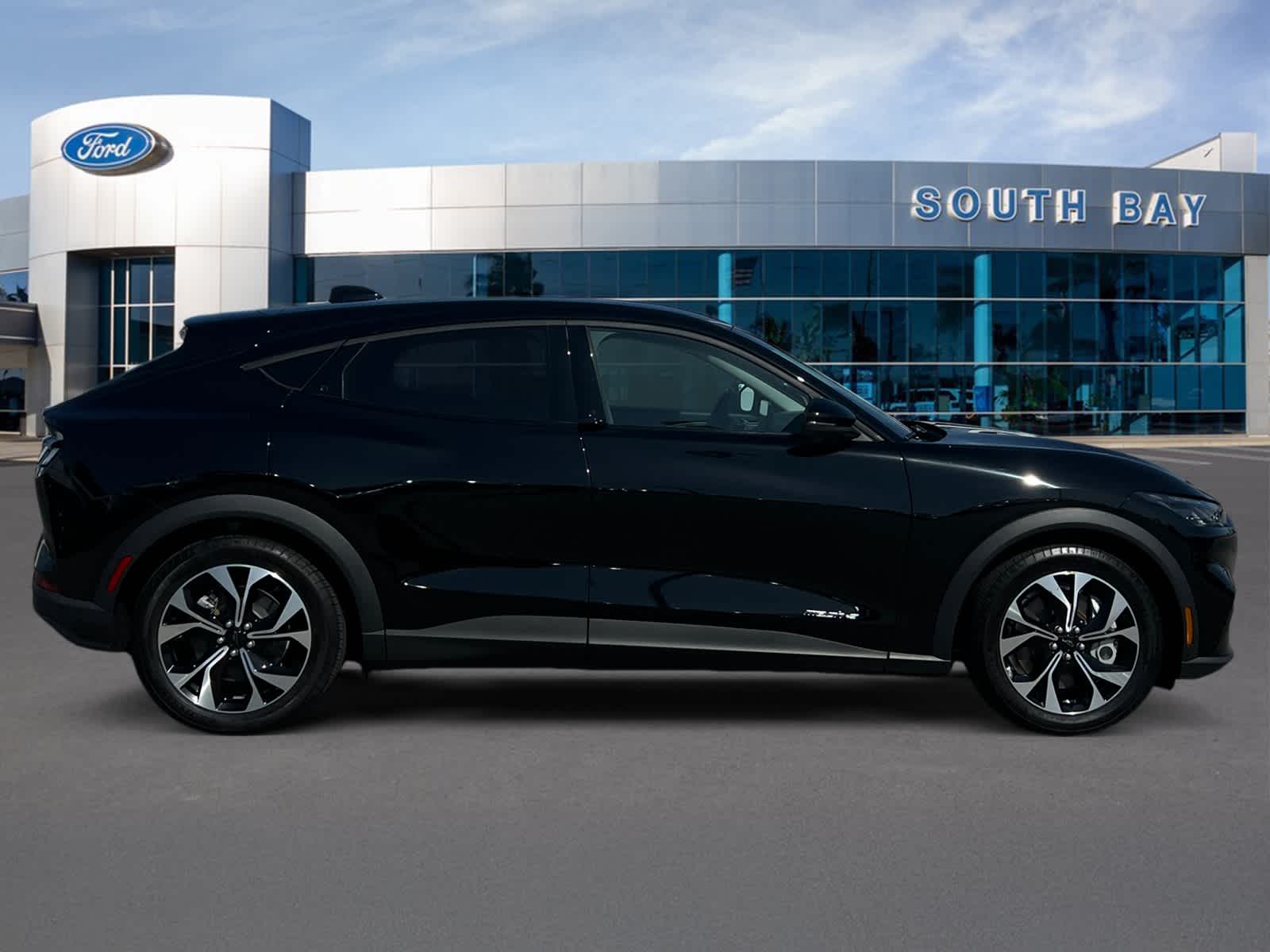 2025 Ford Mustang Mach-E Select