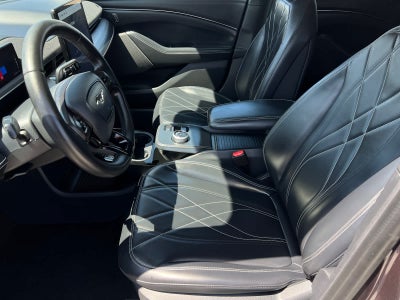 2022 Ford Mustang Mach-E Select