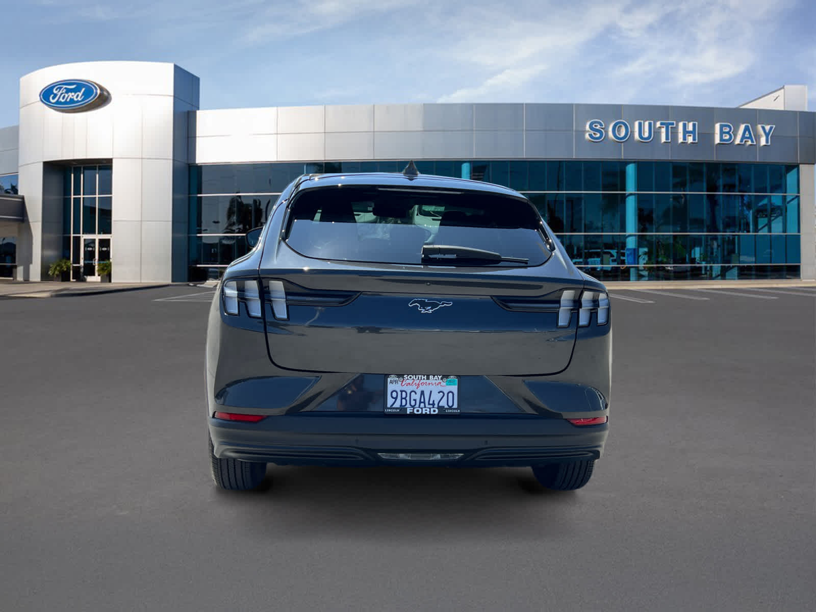 2022 Ford Mustang Mach-E Select
