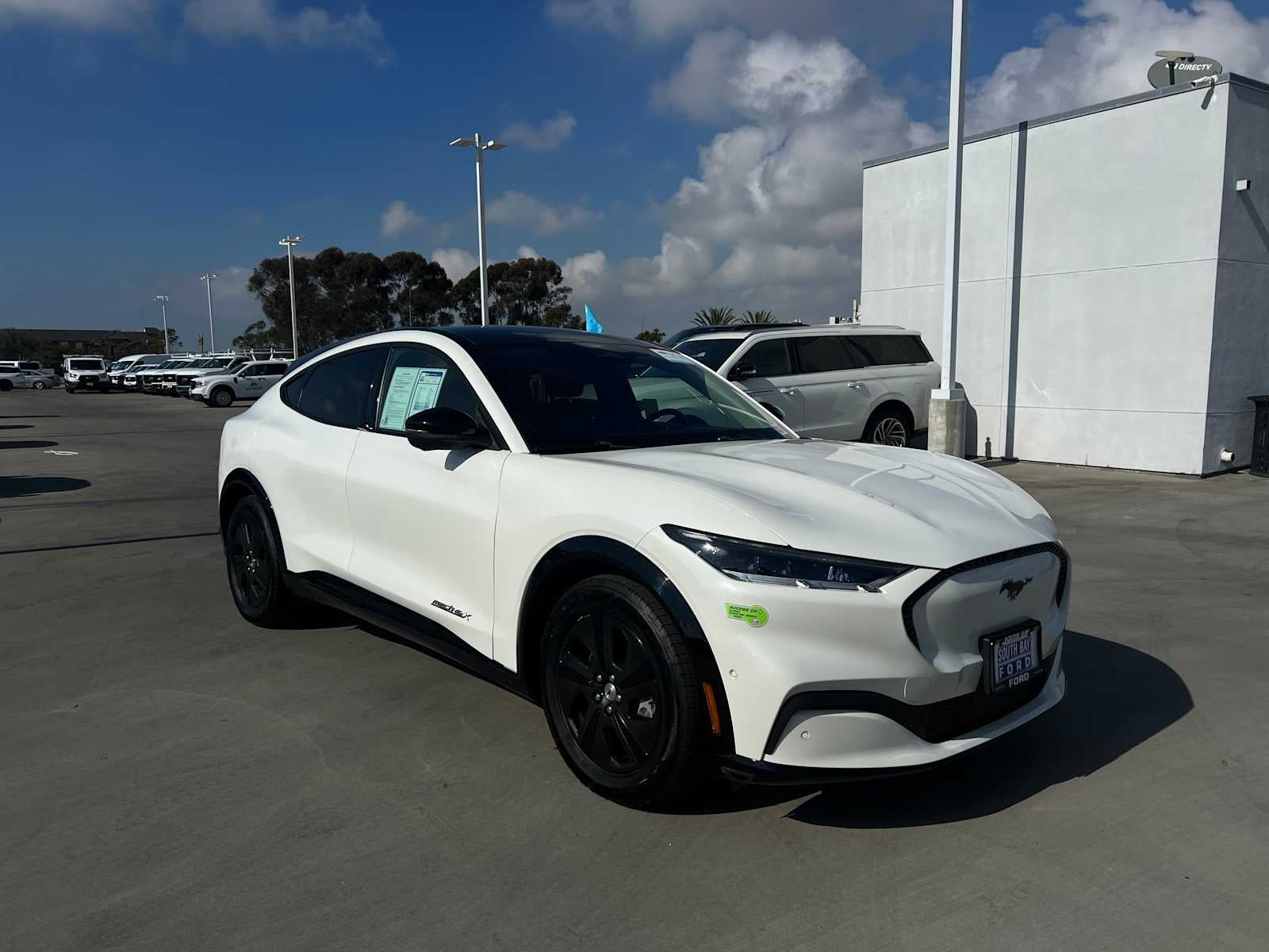 2022 Ford Mustang Mach-E California Route 1