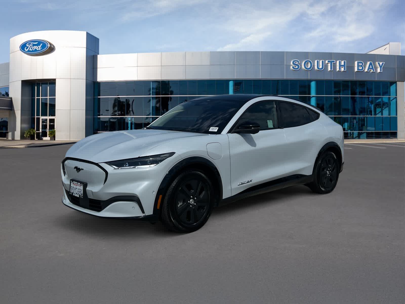 2022 Ford Mustang Mach-E California Route 1