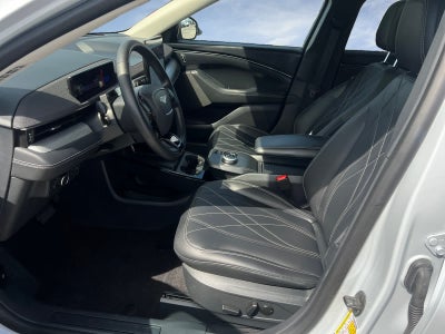 2022 Ford Mustang Mach-E California Route 1