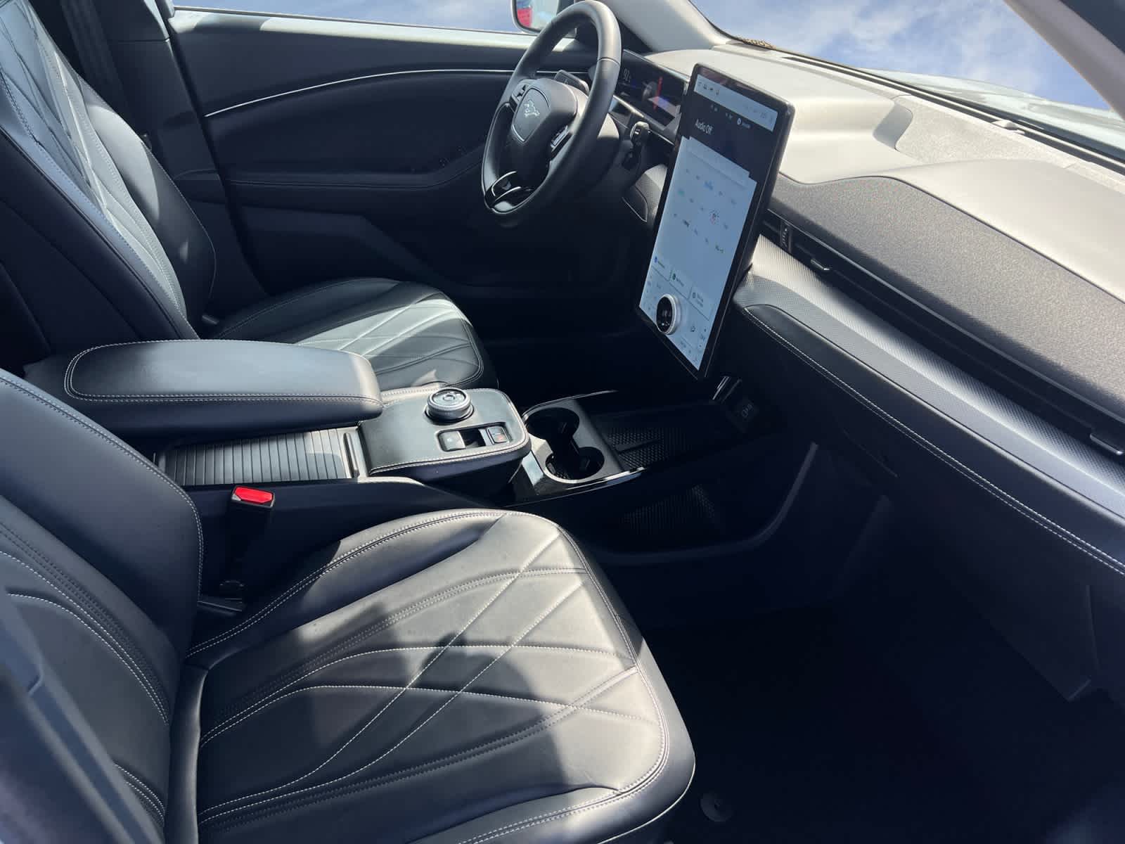 2022 Ford Mustang Mach-E California Route 1