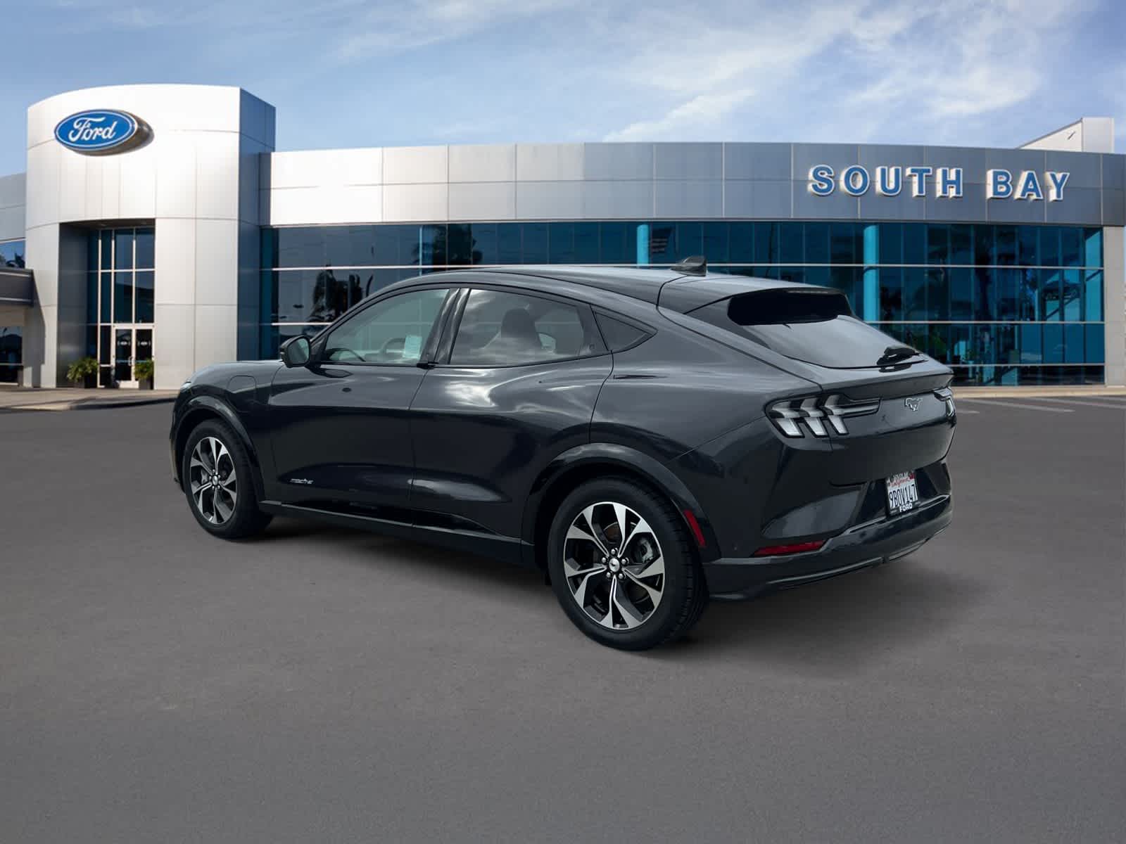 2022 Ford Mustang Mach-E Premium