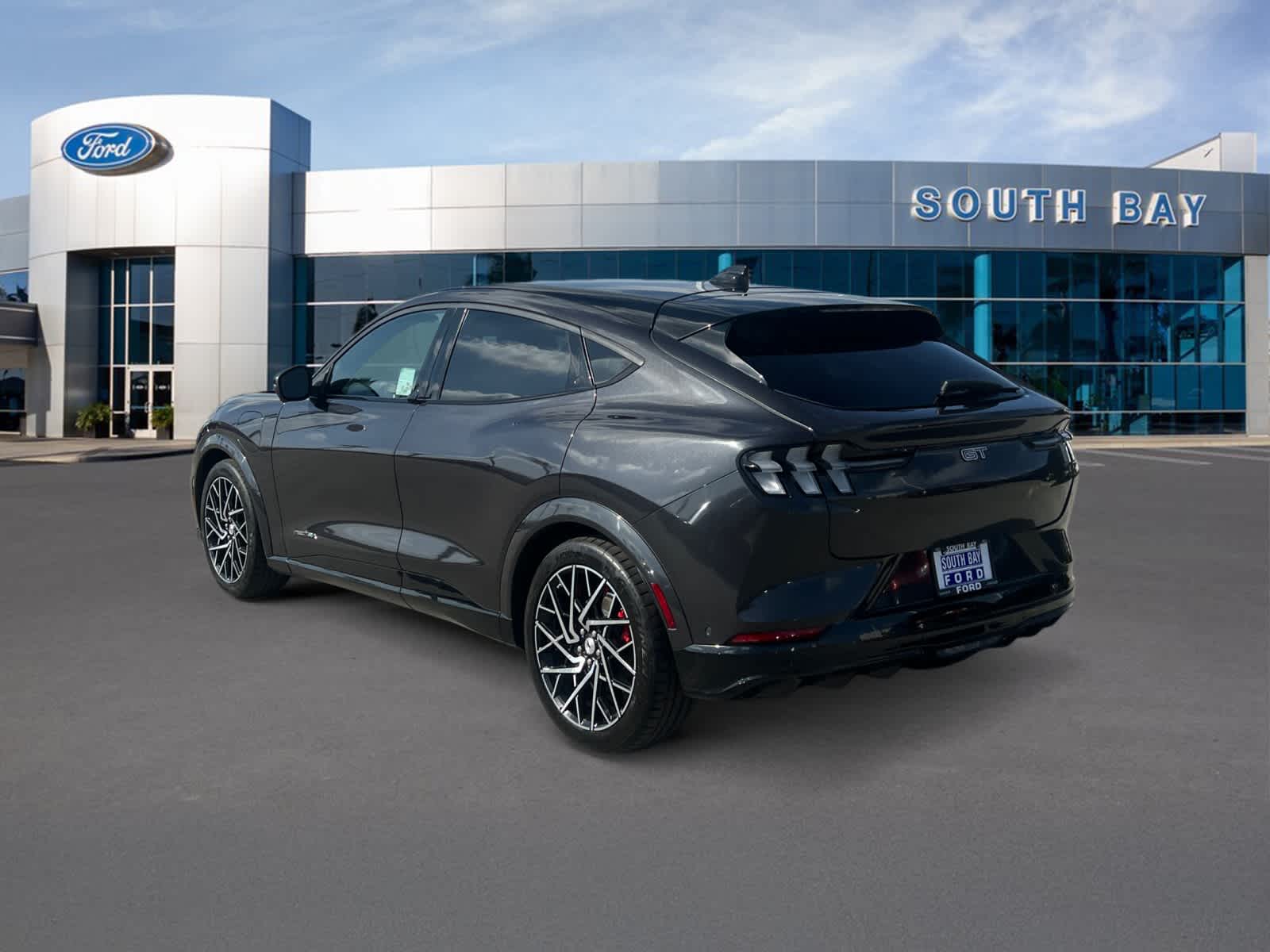 2022 Ford Mustang Mach-E GT