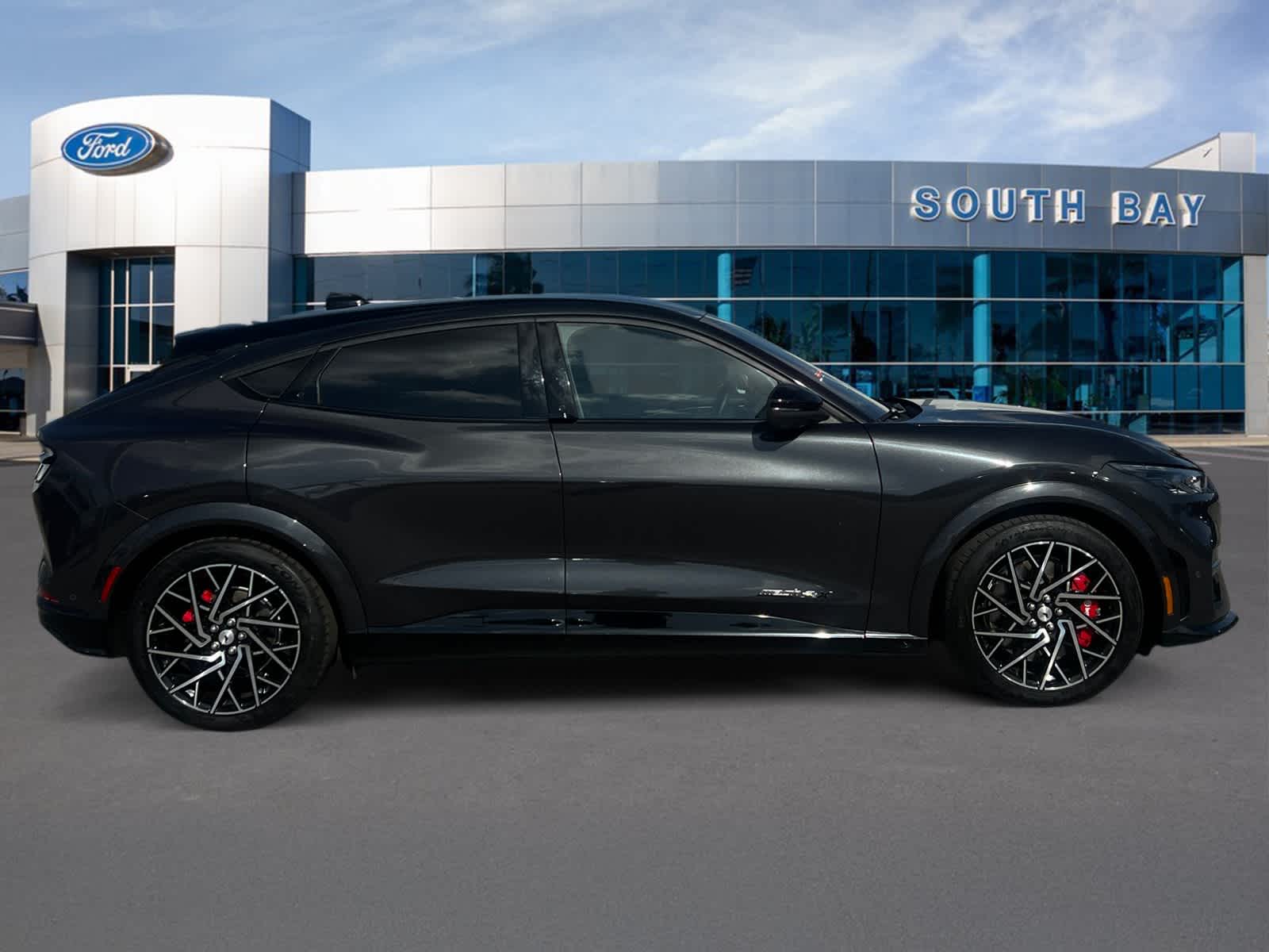 2022 Ford Mustang Mach-E GT