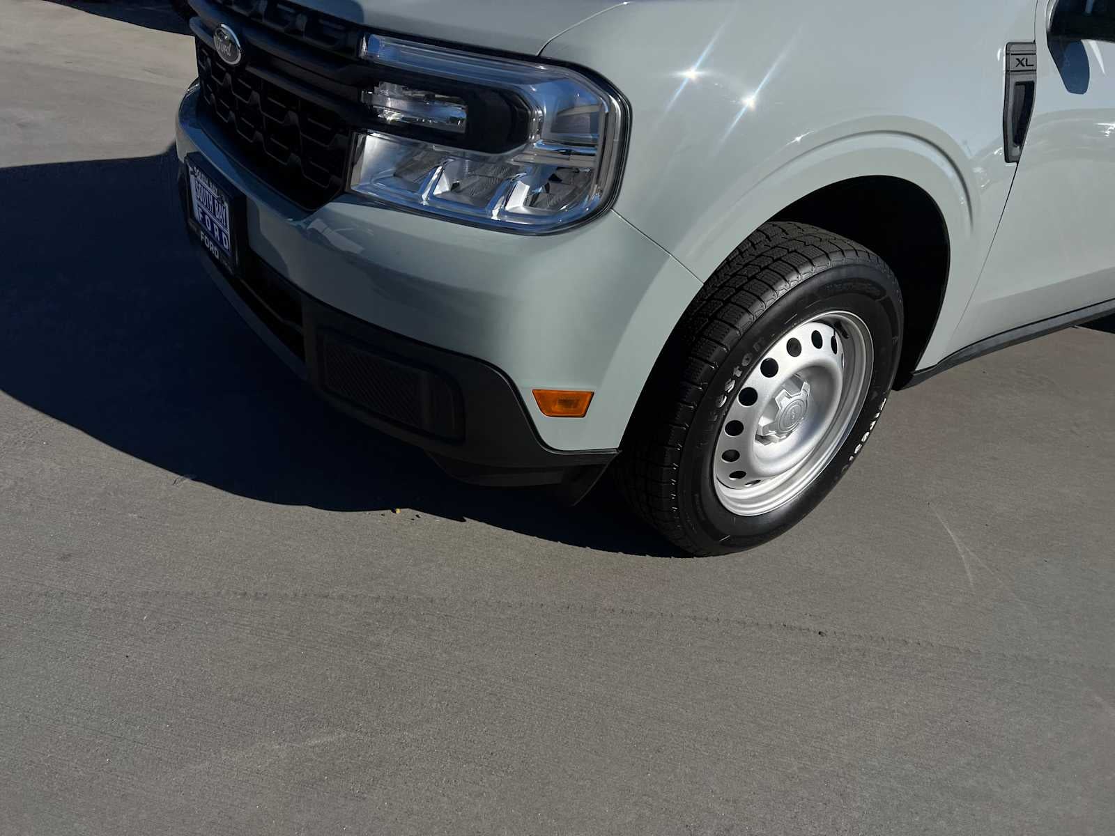 2024 Ford Maverick XL