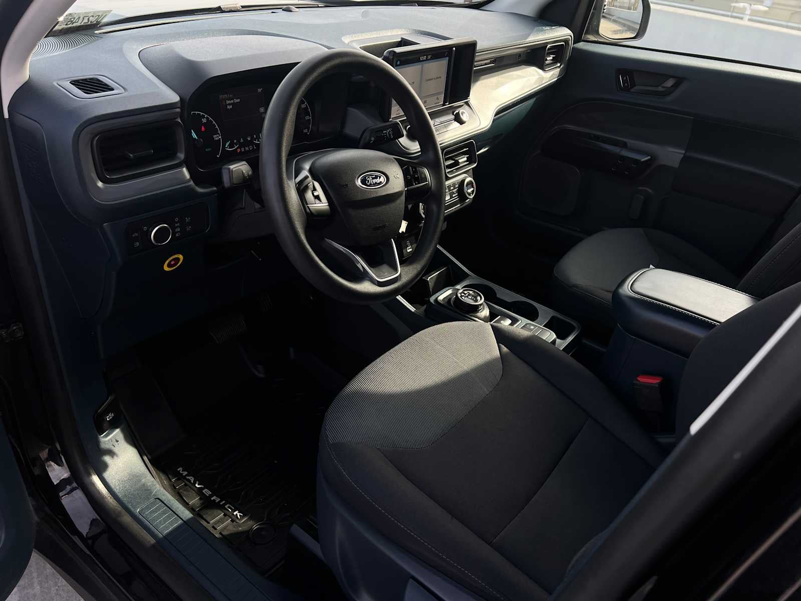 2022 Ford Maverick XL